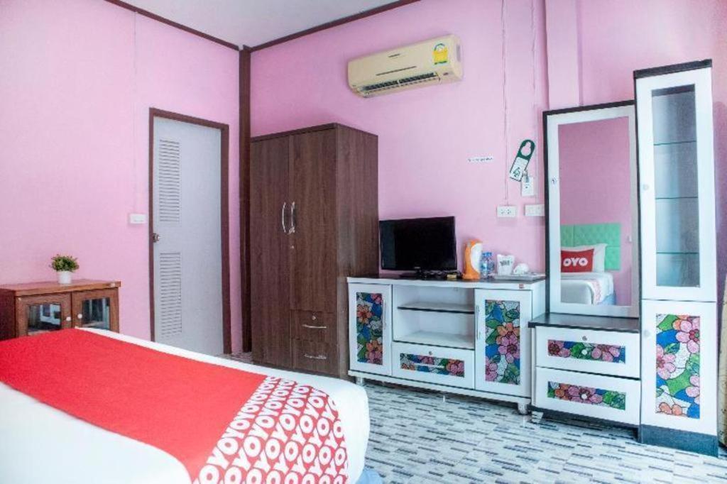 Oyo 797 Pink House Bungalow Ko Lanta Esterno foto