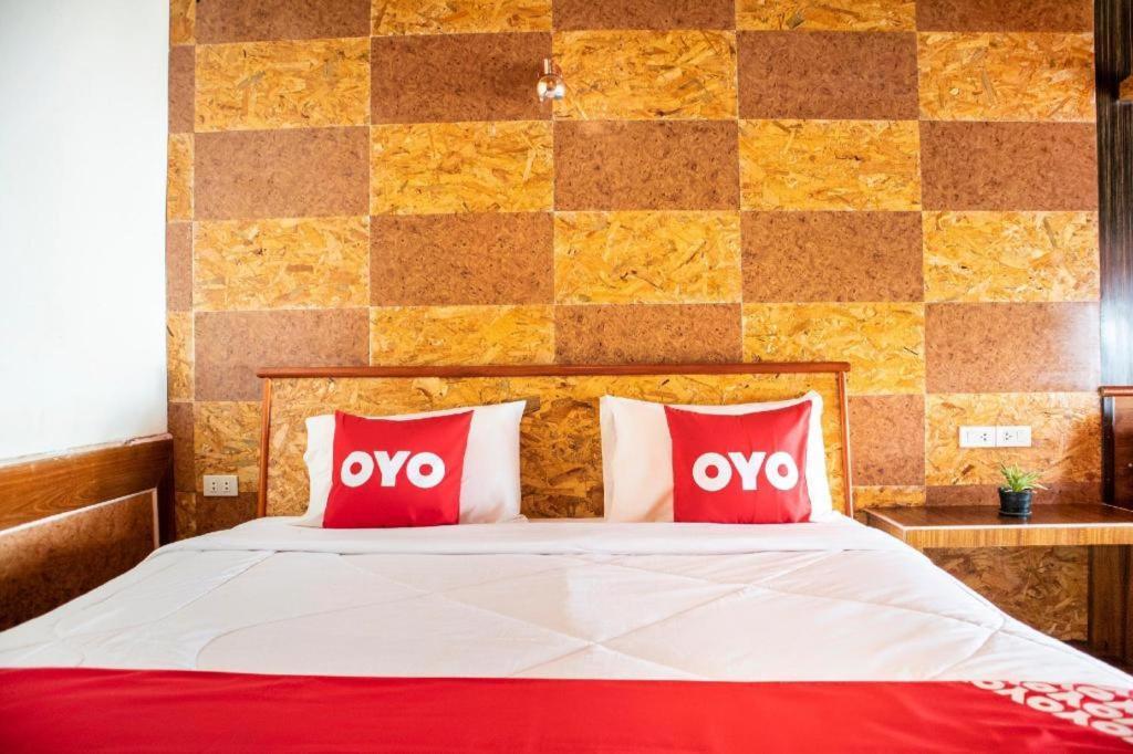 Oyo 797 Pink House Bungalow Ko Lanta Esterno foto